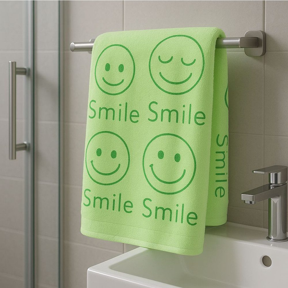 3-5 (2) Gyerek fürdőlepedő Smile – 70×140 cm D62443 - Image 1